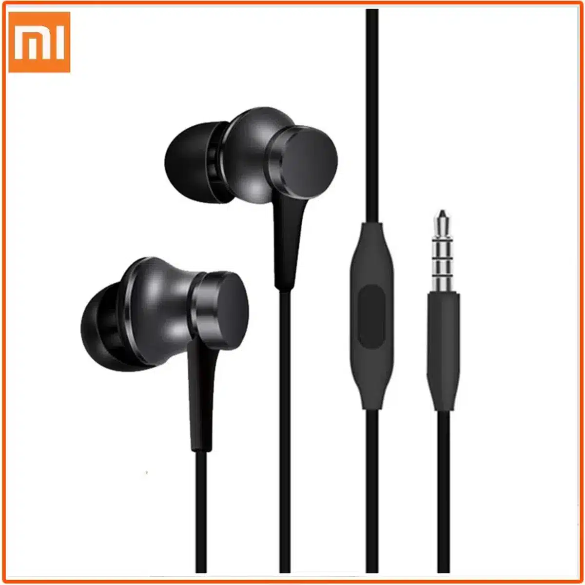 샤오미 피스톤 3 유선 인이어 베이스 이어폰 – 3.5mm 잭 및 마이크 내장